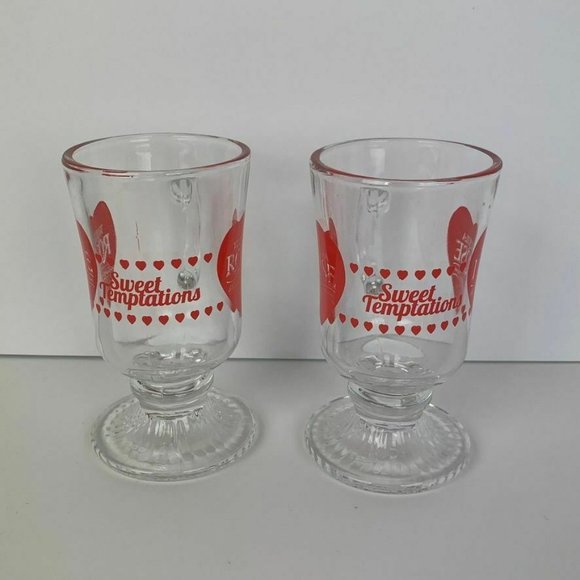 Tequila Rose Strawberry Cream Sweet Temptations Footed Mugs Set of 2 Mexico 5 oz - Picture 4 of 10